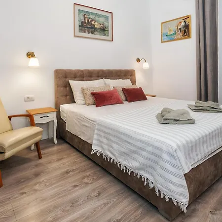 アパート Center Secession Charm Near National Theatre *